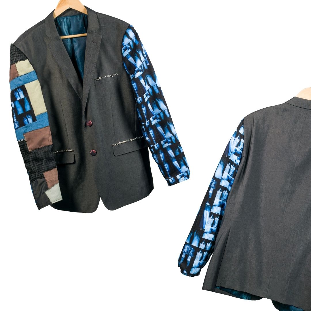 Chaqueta con técnica upcycling